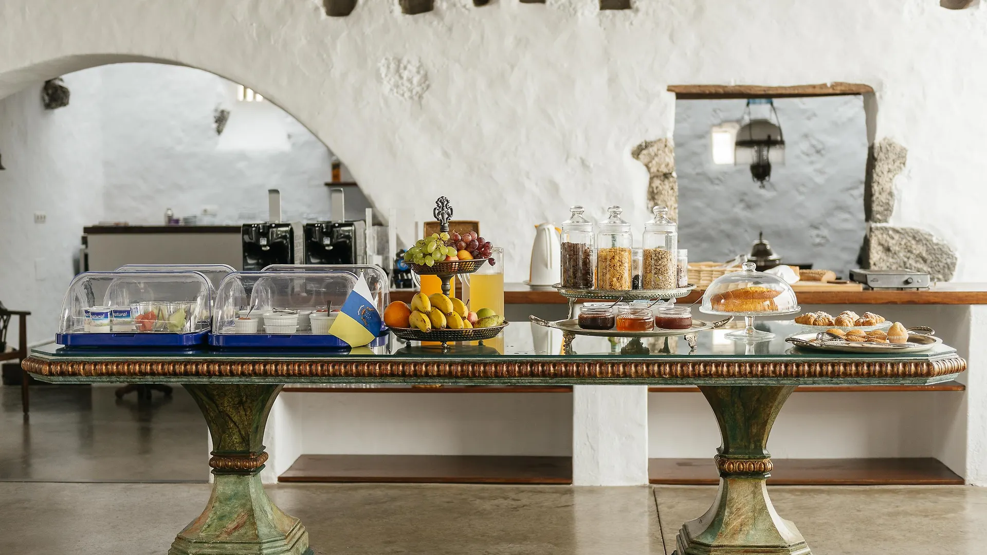Caserio De Mozaga - Hotel Rural San Bartolome   San Bartolome (Las Palmas)