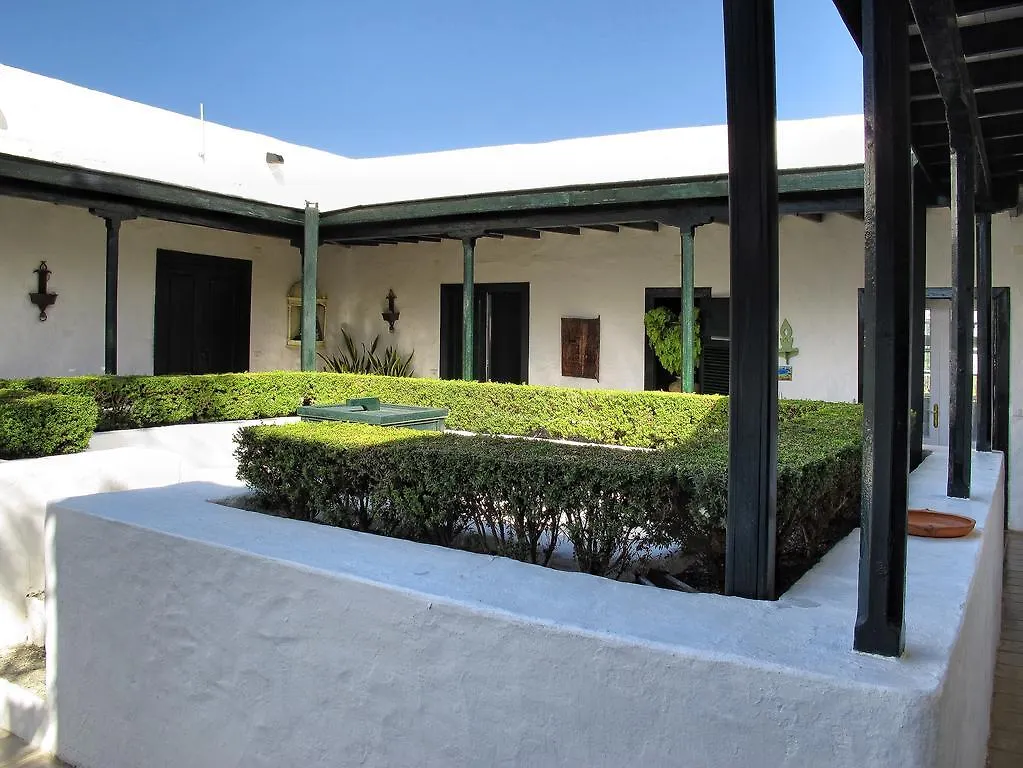 Caserio De Mozaga - Hotel Rural San Bartolome  San Bartolome (Las Palmas)